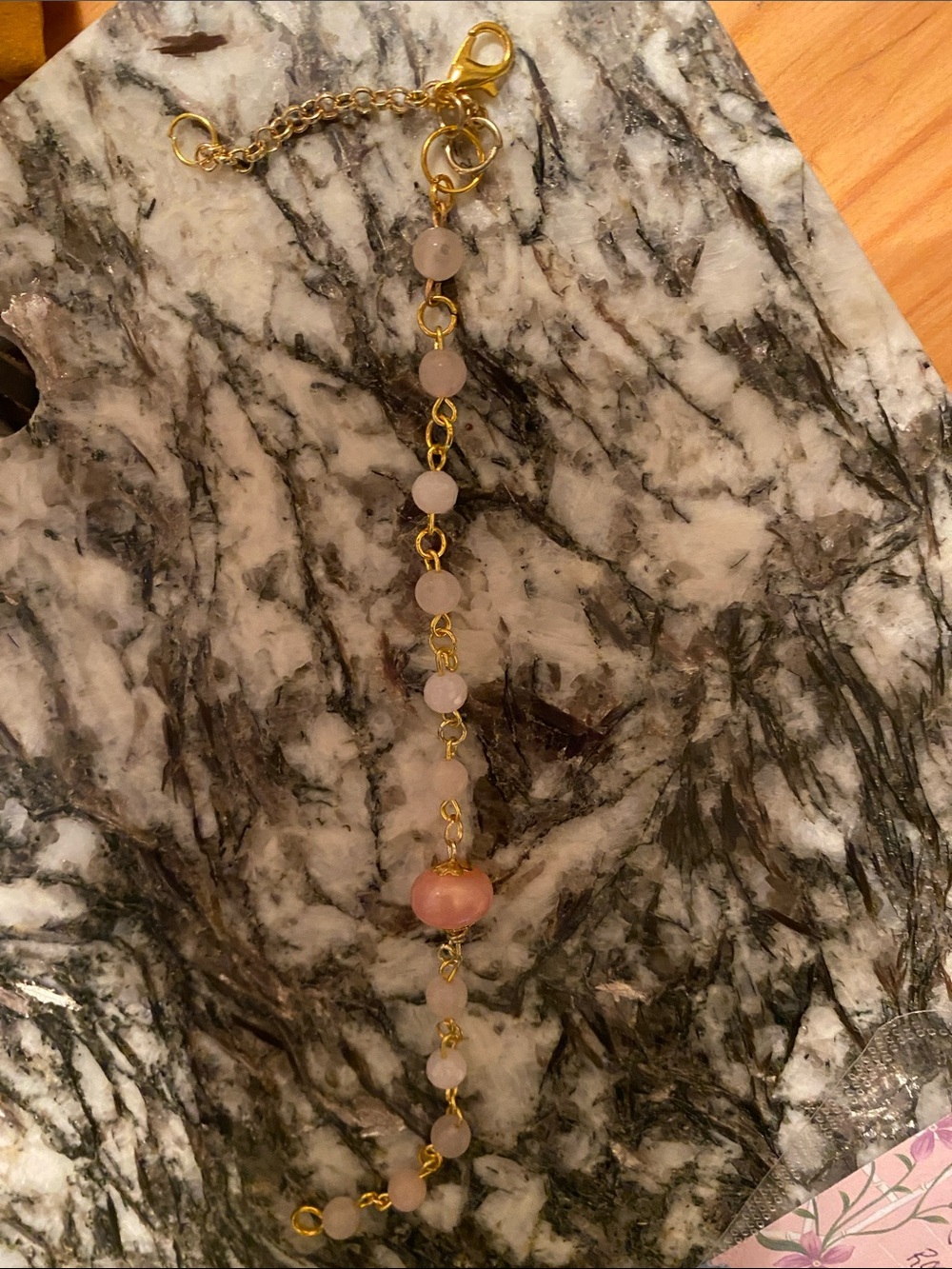 Alquimia Pink and Pale Rose Beaded Bracelet - Picture 2 of 3